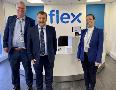 Andy Carter MP visits Flex